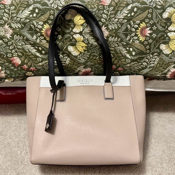 kate spade Handbags - Kate Spade Cameron Laptop Tote